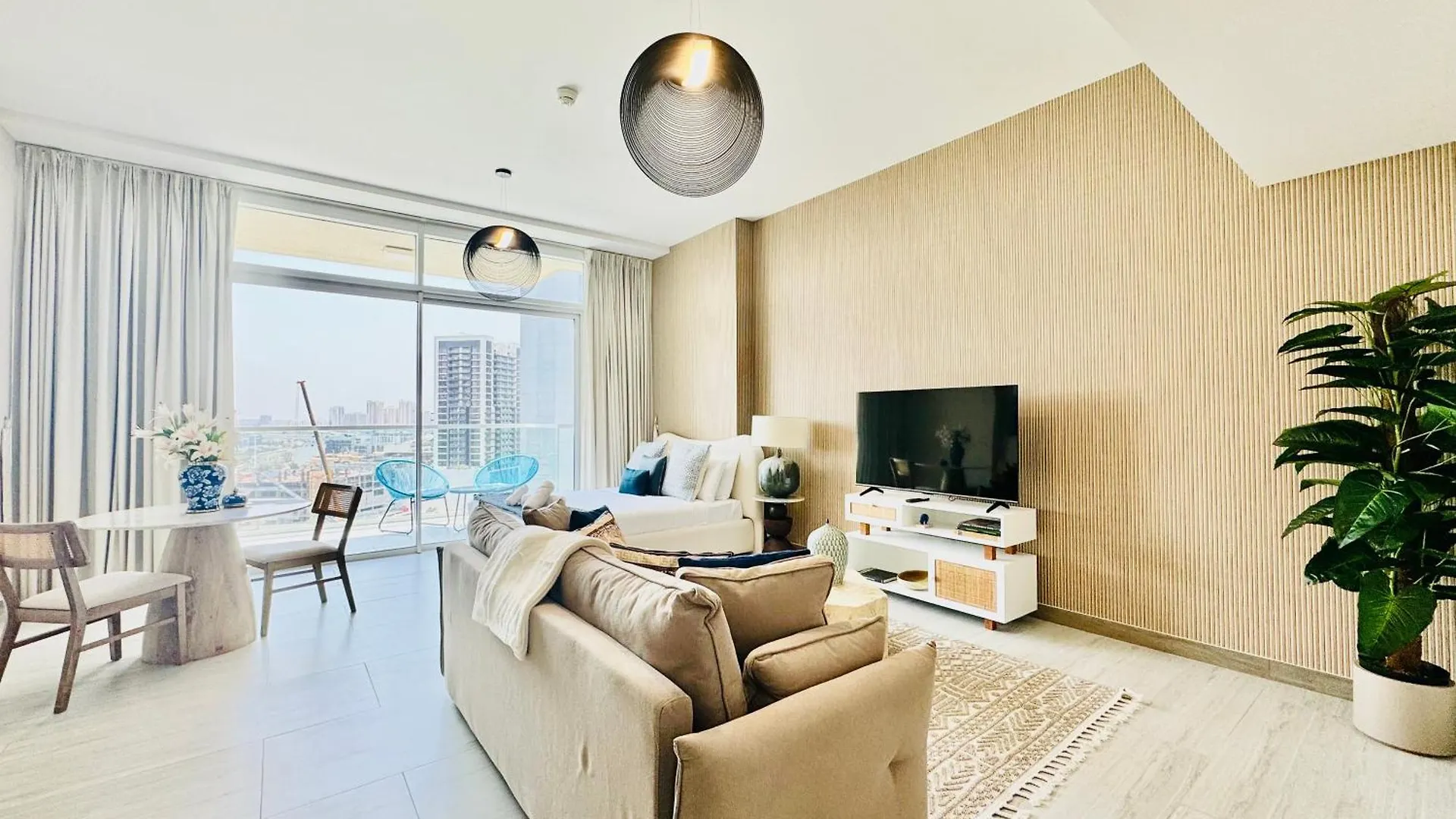 Venduras - Luxury Studio , Hameni Tower, Jvc Dubai Apartment
